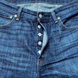 Levi’s mens button fly dark wash strait 501 jeans 34x32